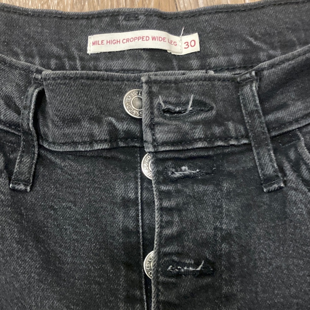 Levi’s Mile High Cropped Wide Leg Jeans - Picture 7 of 7